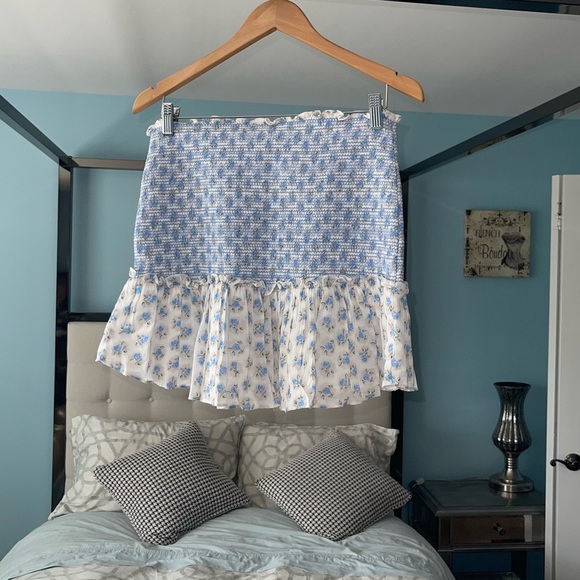 NEW LOVESHACKFANCY Roux Smocked Floral Skirt POWDER BLUE Ruffle Edge Large - Picture 6 of 10